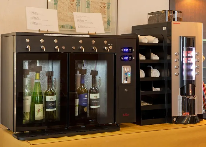 莫阿纳海岸度假村酒店